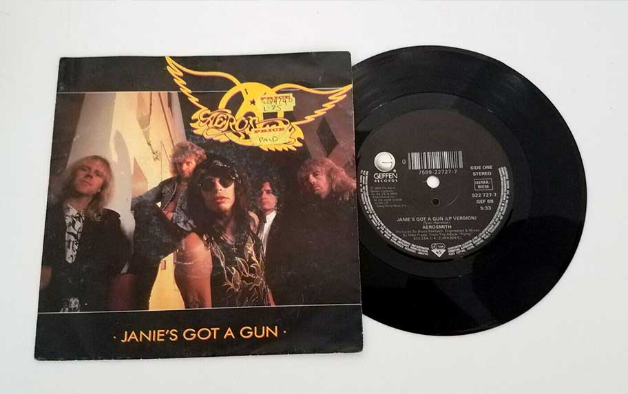 Janie's Got a Gun